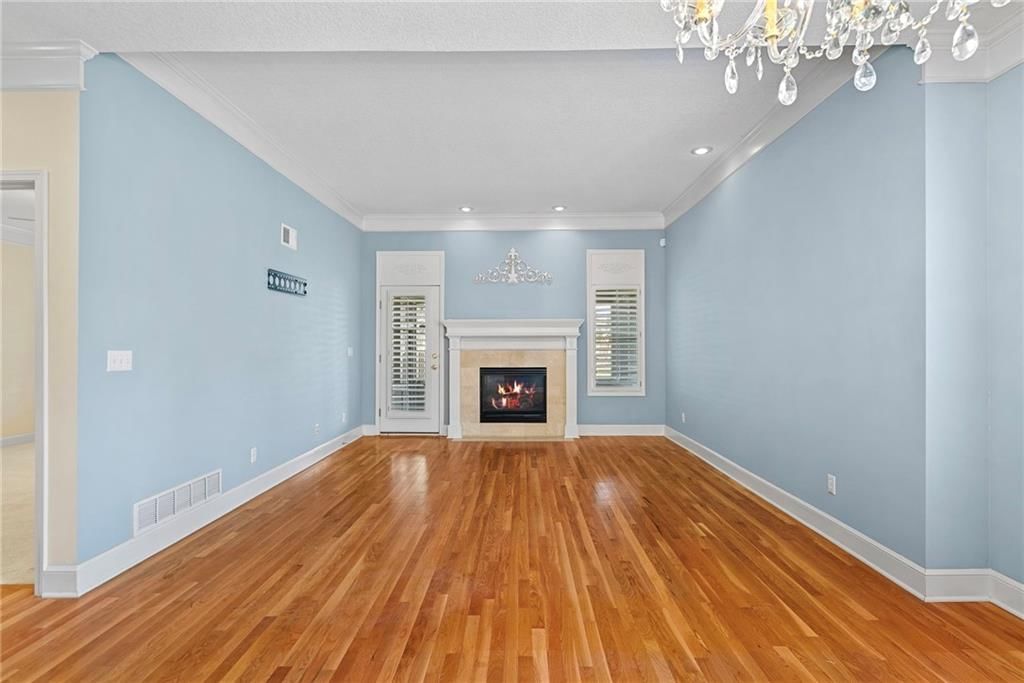 14319 Russell Street — photo 12