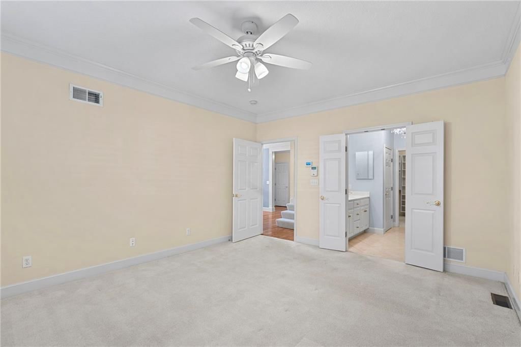 14319 Russell Street — photo 23