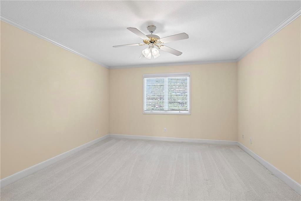 14319 Russell Street — photo 29