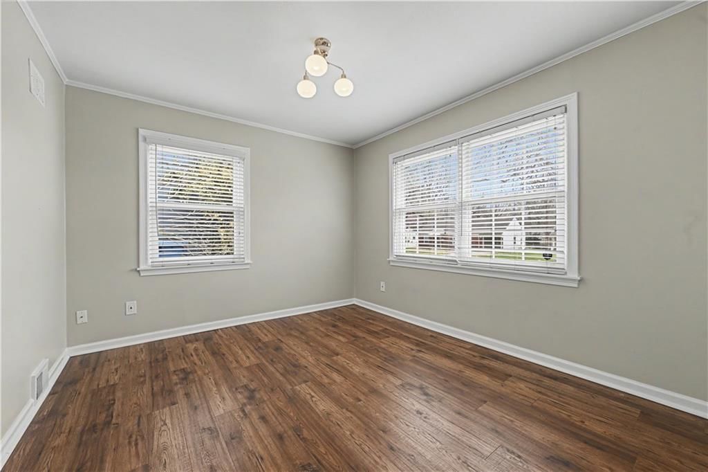 2404 W 76th Street — photo 16