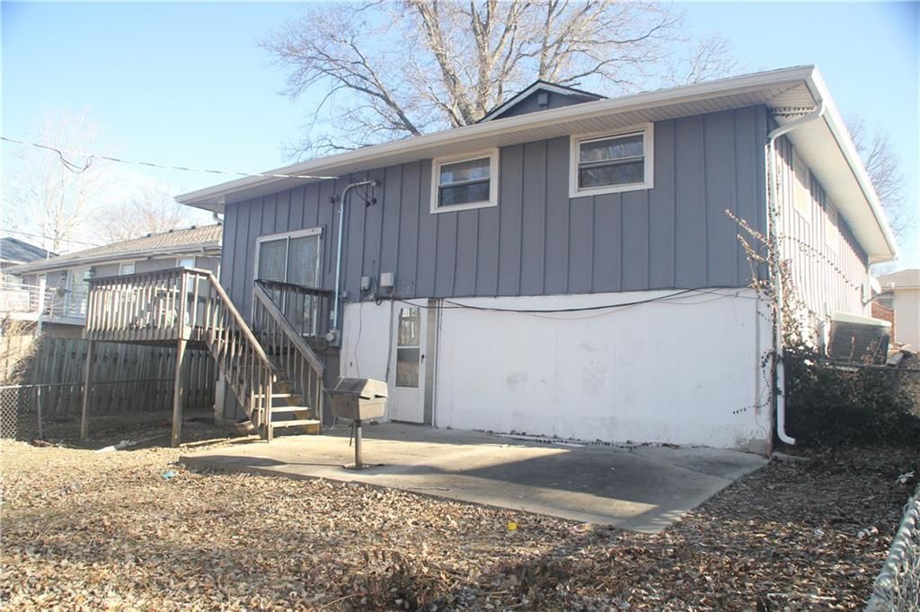 1810 N 60th Street — photo 3