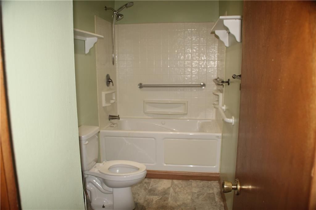 1810 N 60th Street — photo 14