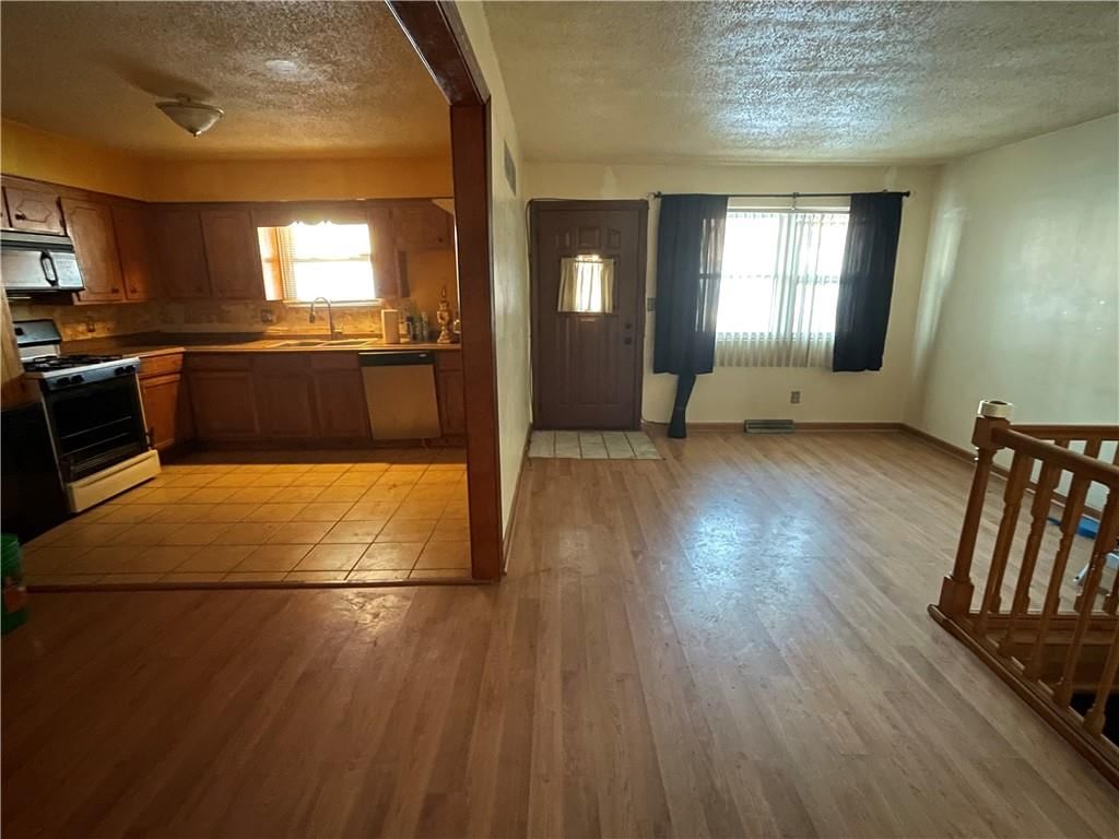 1810 N 60th Street — photo 18
