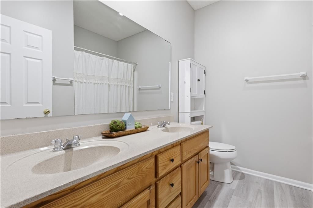 744 Woodson Lane — photo 18