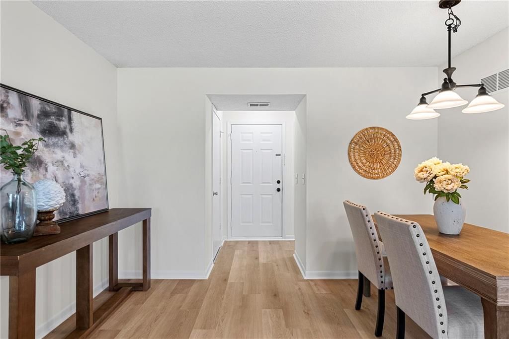 12854 W 110th Terrace — photo 3