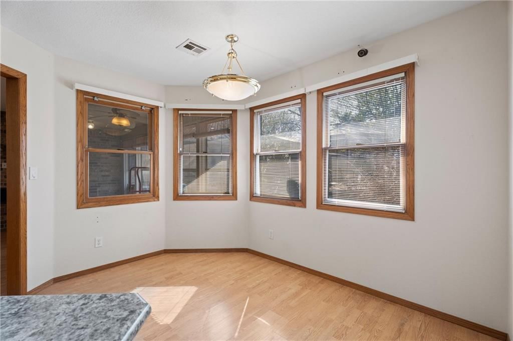 401 N East Street — photo 17