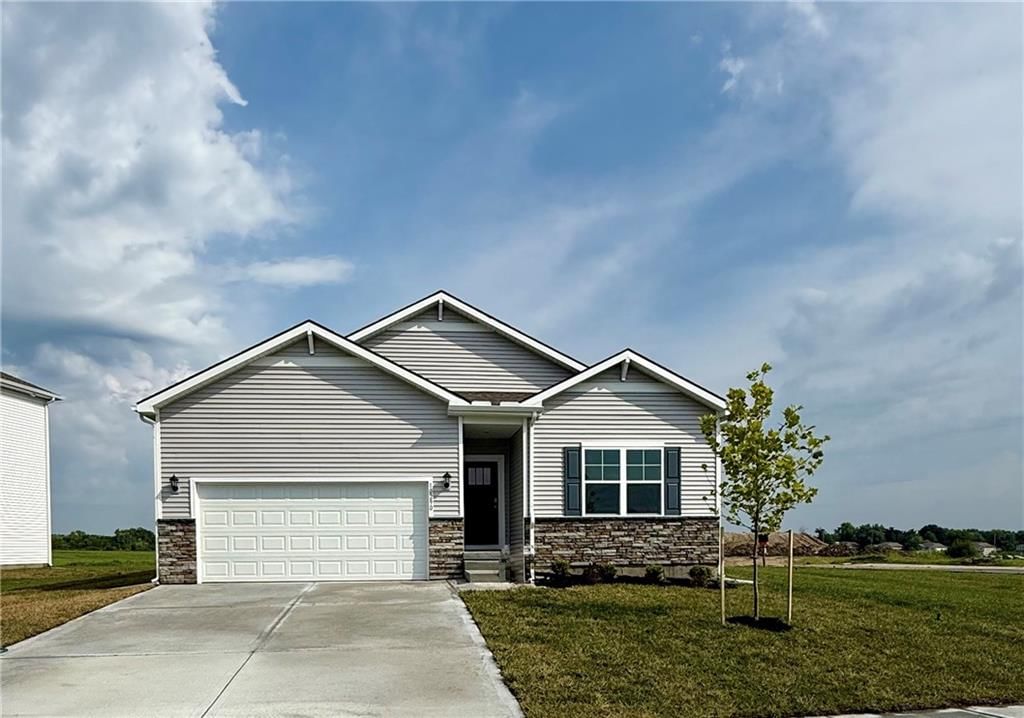 722 Fallen Leaf Drive, Belton, MO
