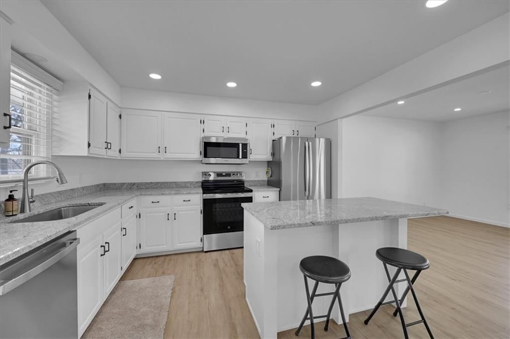2511 S 14th Street — photo 8