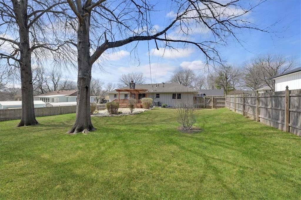 2511 S 14th Street — photo 28