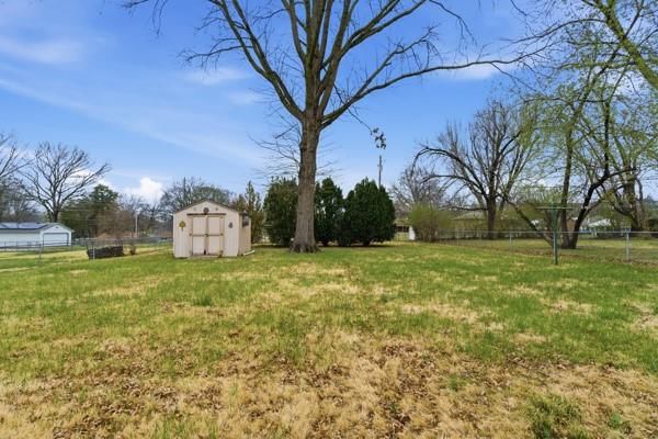 2804 Spring Garden Street — photo 33