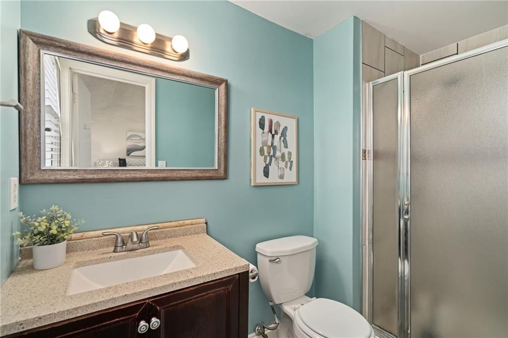 9719 Melrose Street — photo 33