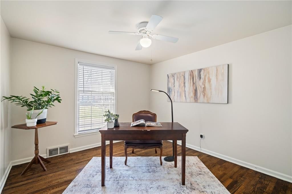 9719 Melrose Street — photo 34