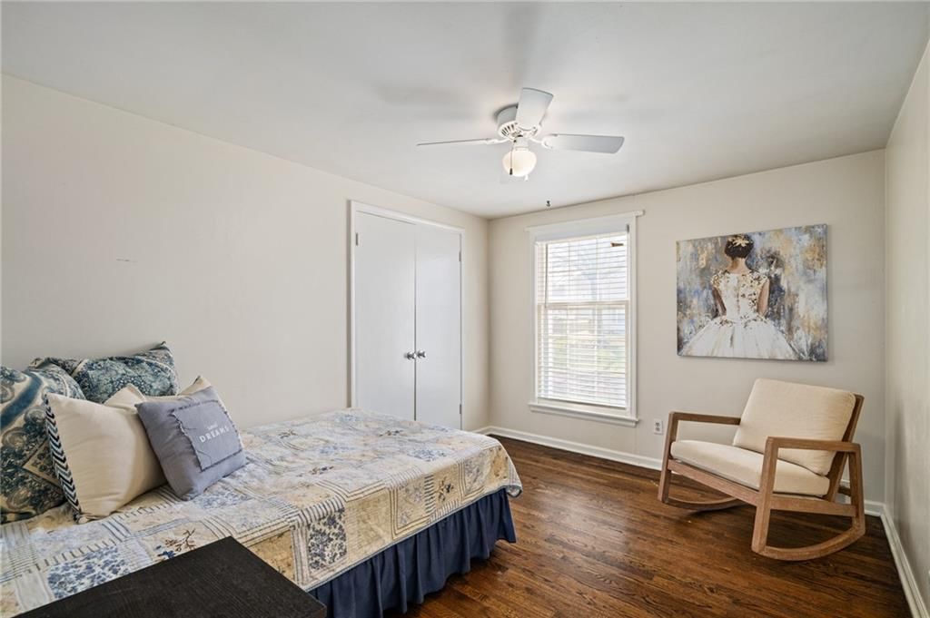 9719 Melrose Street — photo 36