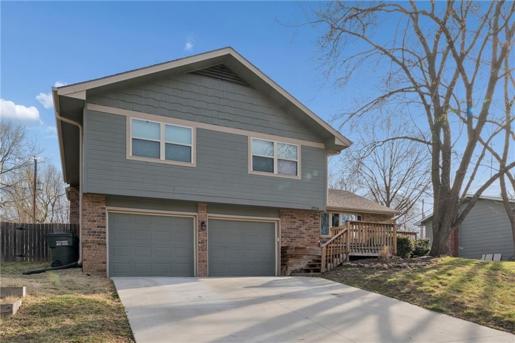 2916 Rimrock Drive — photo 3