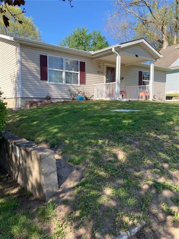 3215 LOCUST Street — photo 21