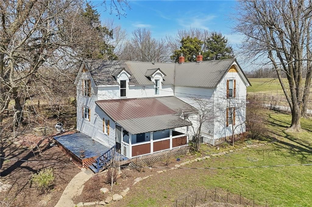 1031 NE 301 Road — photo 42