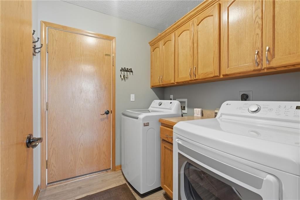 3206 Steel Circle — photo 12