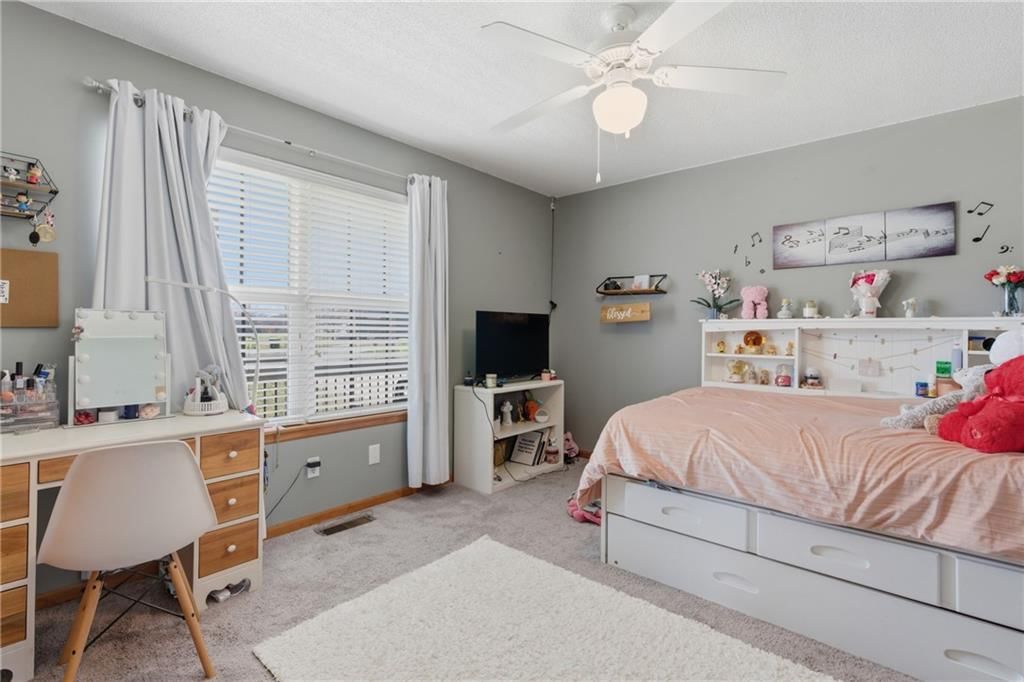 3206 Steel Circle — photo 17