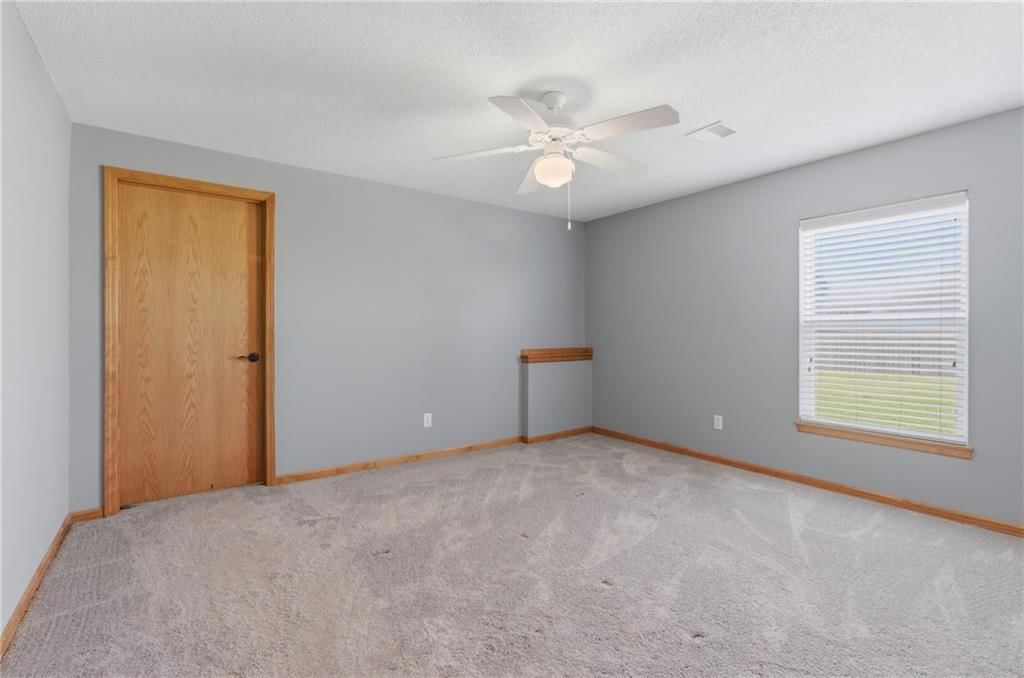 3206 Steel Circle — photo 22