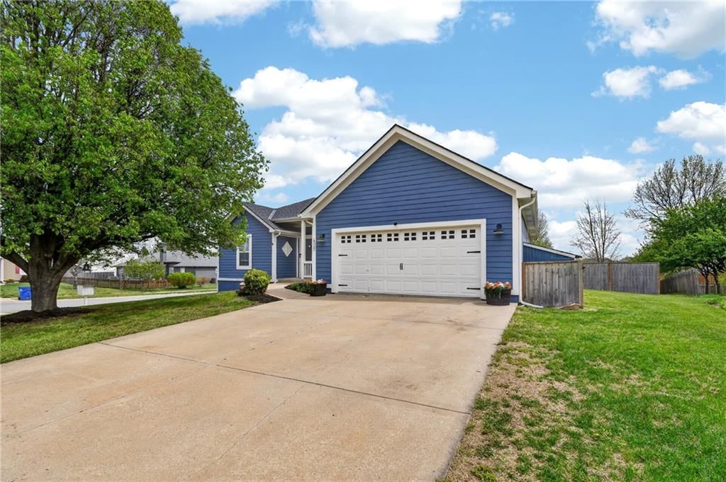 409 S Pumpkin Ridge Circle — photo 4