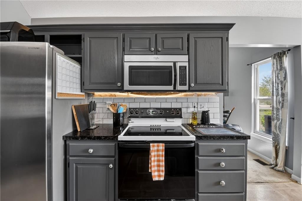 409 S Pumpkin Ridge Circle — photo 14