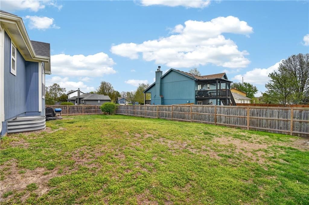 409 S Pumpkin Ridge Circle — photo 31