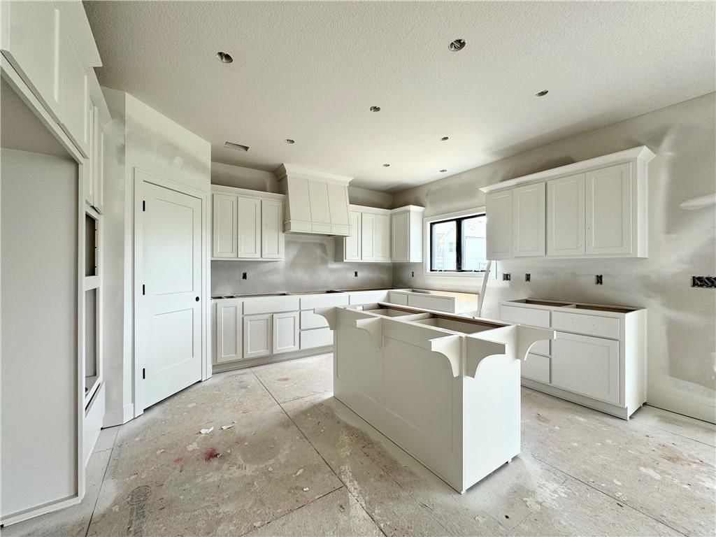 7605 NE 103rd Terrace — photo 15