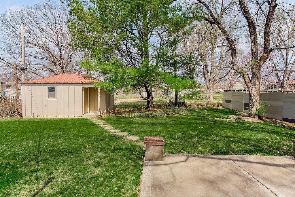 10530 W 59th Terrace — photo 29