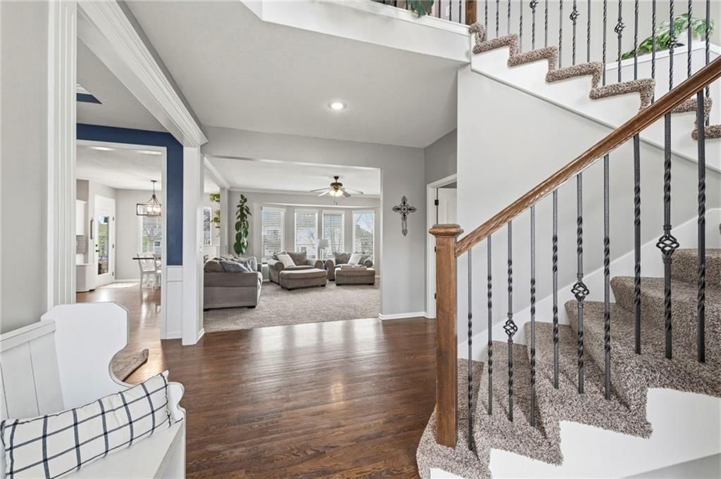 2351 W Concord Drive — photo 3