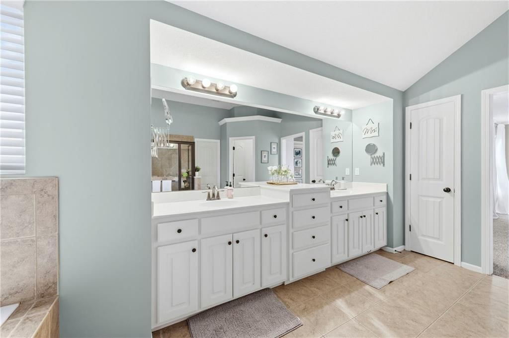 2351 W Concord Drive — photo 25