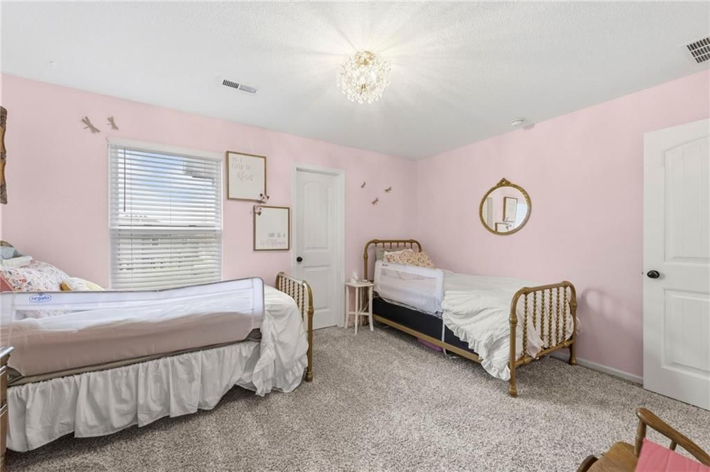 2351 W Concord Drive — photo 36