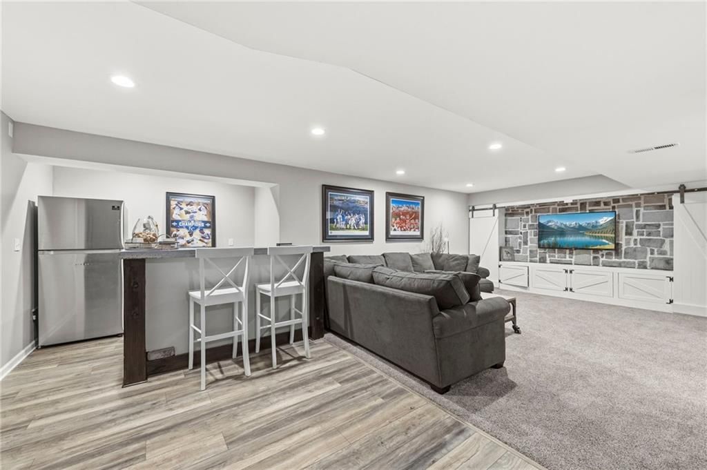 2351 W Concord Drive — photo 45
