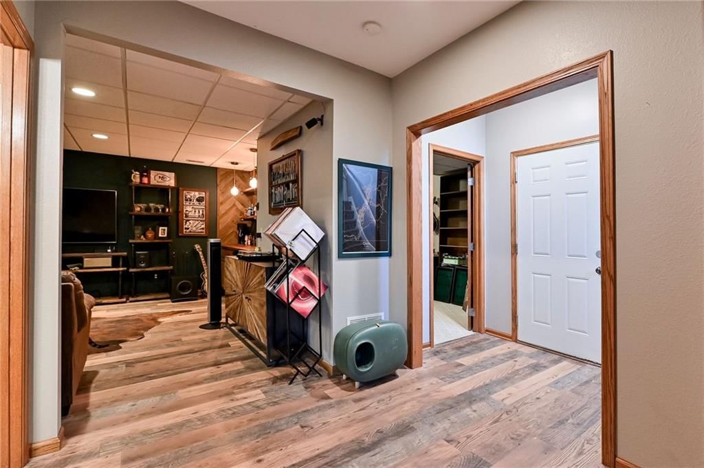 1613 Brookdale Drive — photo 43