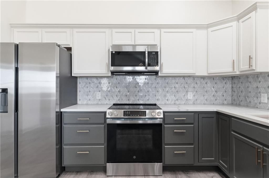 706 Pacific Avenue — photo 18