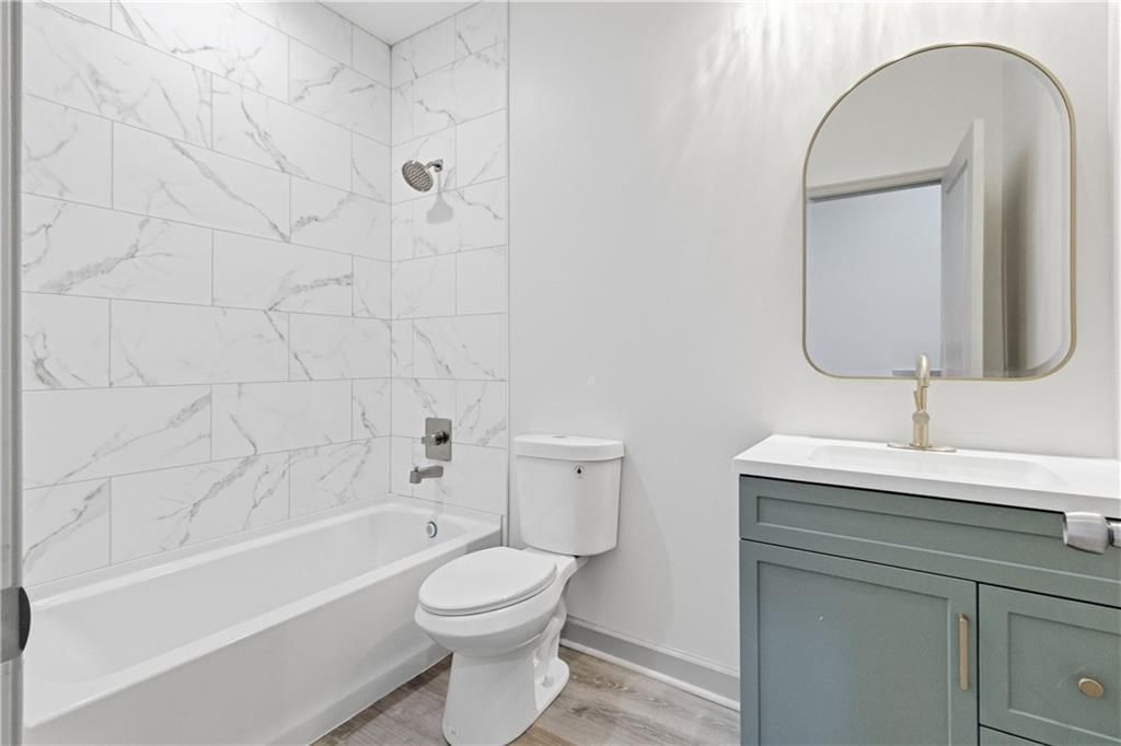 706 Pacific Avenue — photo 26