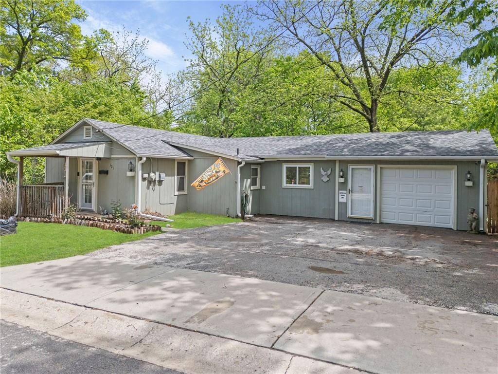 131 N Garfield Avenue — photo 5