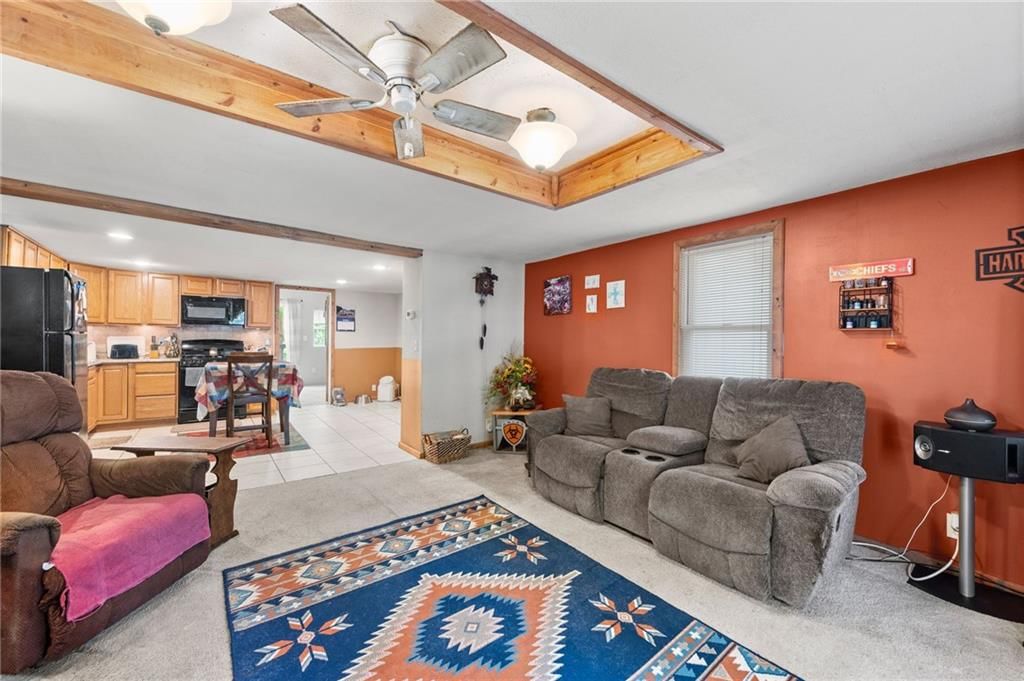 131 N Garfield Avenue — photo 11