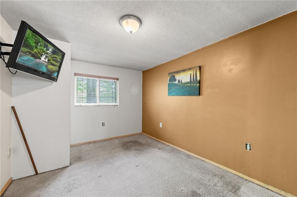 131 N Garfield Avenue — photo 21