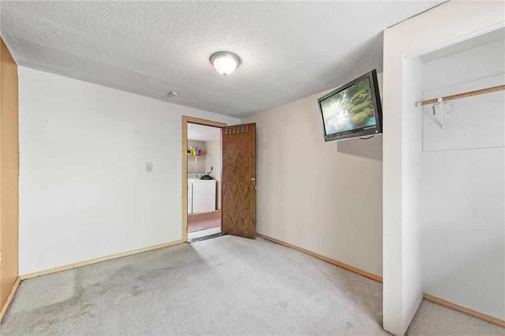 131 N Garfield Avenue — photo 22