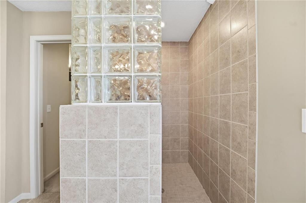 5201 W 164th Street — photo 39