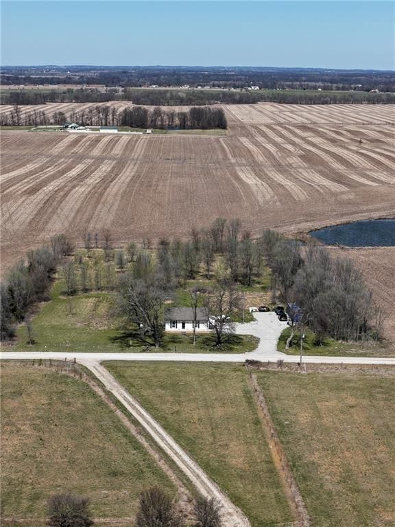 690 NE County Rd 15504 Road — photo 26