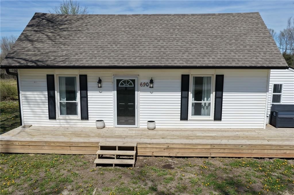 690 NE County Rd 15504 Road — photo 35