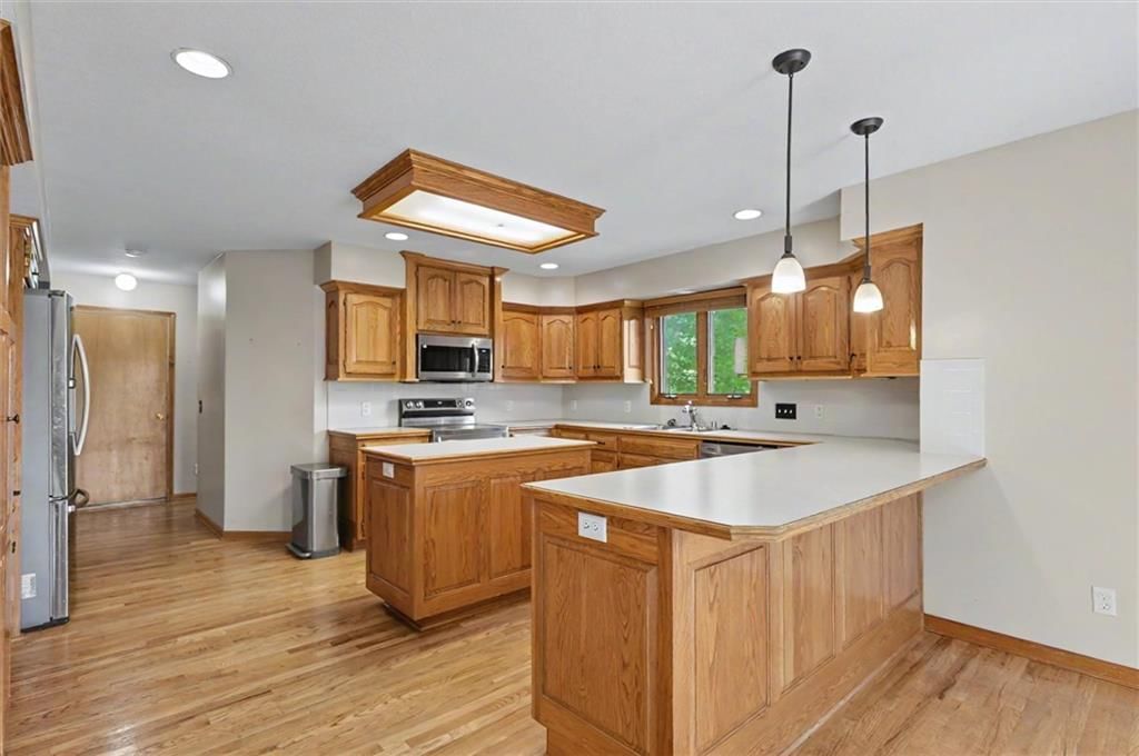 414 Flame Way — photo 8