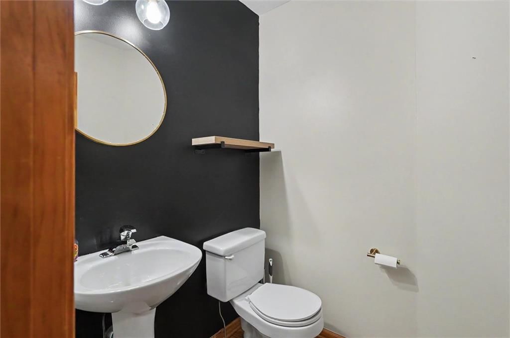 414 Flame Way — photo 15