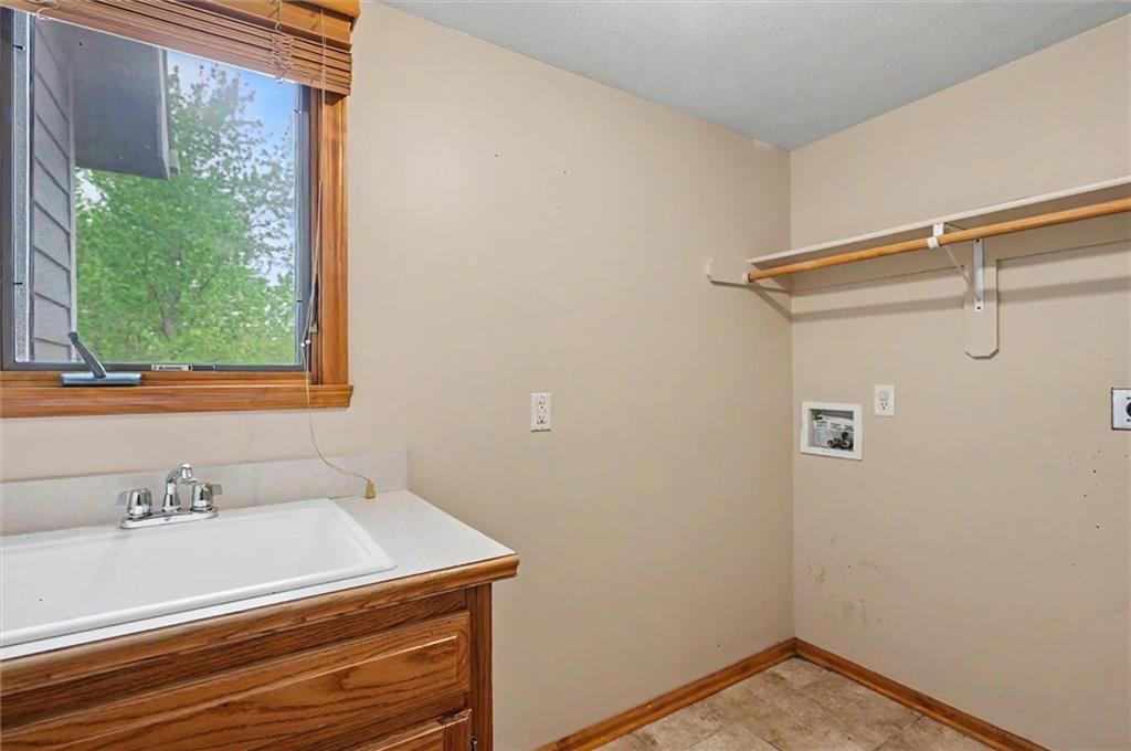 414 Flame Way — photo 16