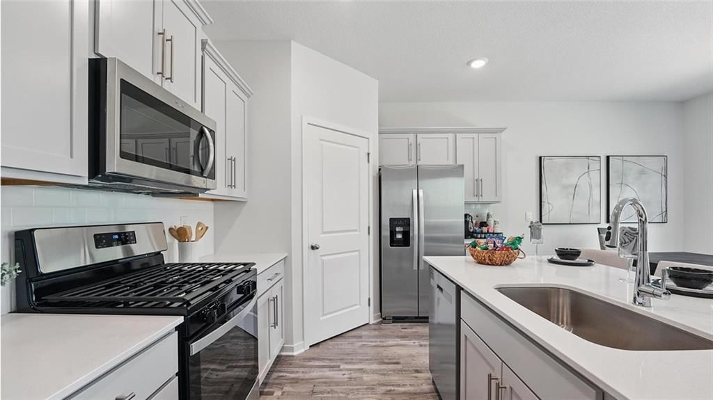 25020 W 178th Terrace — photo 28