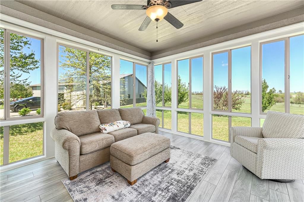 15006 Leavenworth Road — photo 29