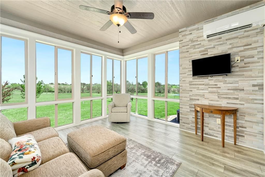 15006 Leavenworth Road — photo 30