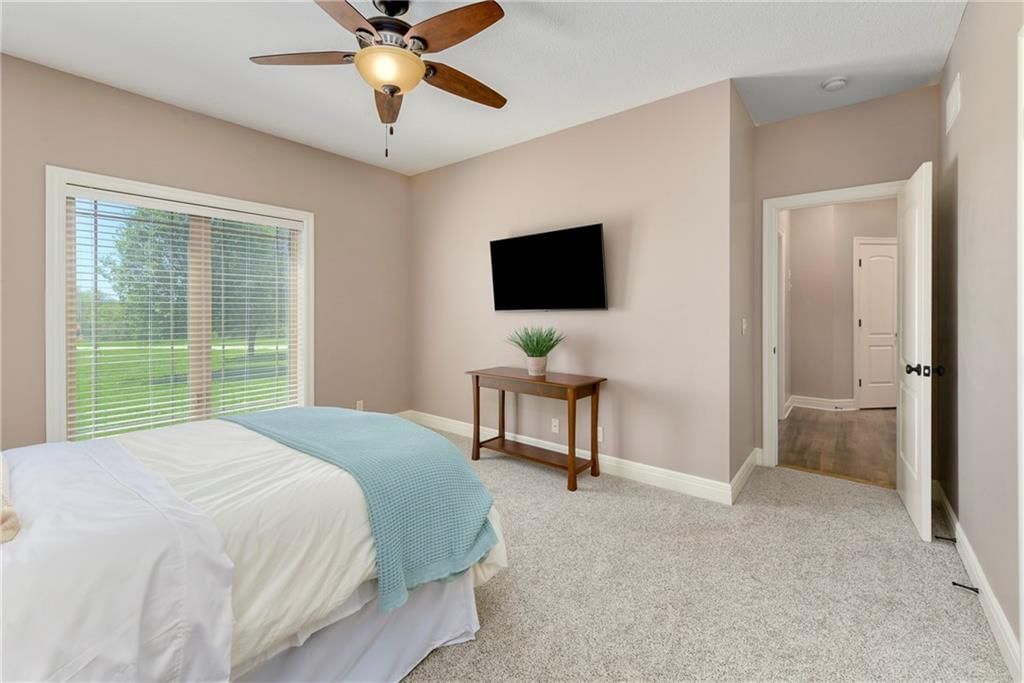 15006 Leavenworth Road — photo 37
