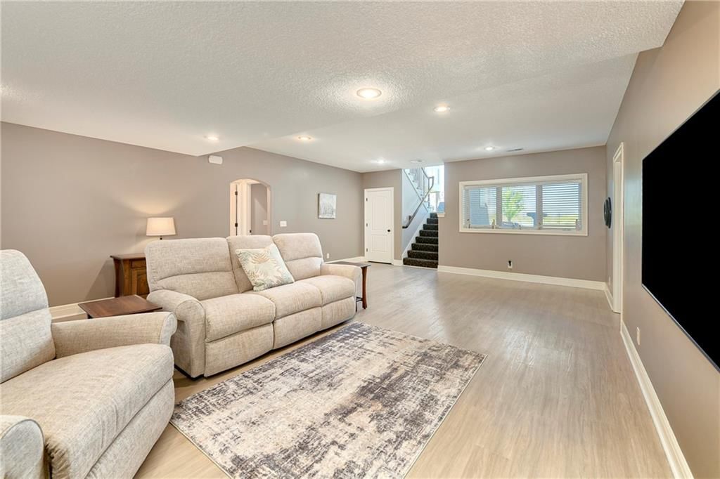 15006 Leavenworth Road — photo 49